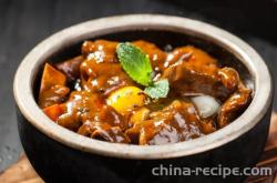 The recipe for curry beef crispy bones