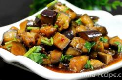 The method of stir frying beef with eggplant