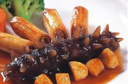 The recipe for braising sea cucumber with scallions