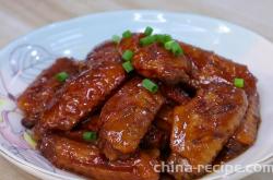 The recipe for braised chicken wings