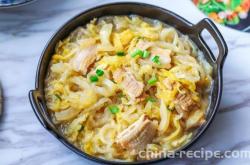 Stewed Pork with pickled Chinese cabbage and Vermicelli