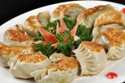 The recipe for fragrant fried dumplings