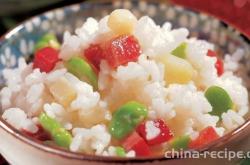 The recipe for braised rice with flower beans