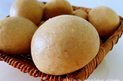 Practice of Mantou with buckwheat and bean flavored cereals