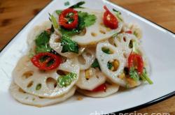 Method for making cold lotus root salad