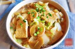 The recipe for stewed tofu with radish and cabbage