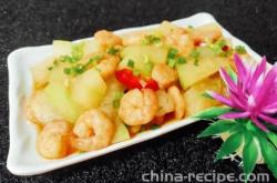 The method of stir frying winter melon with sea shrimp