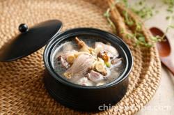 The method of making clear stewed old duck soup