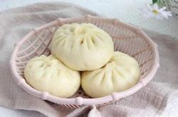 The recipe for pork and onion buns