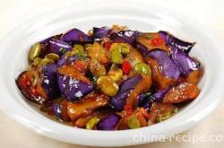 The method of braised eggplant