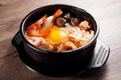 The recipe for Korean kimchi hot pot