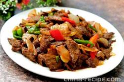 The recipe for stir frying beef with scallions