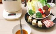 The recipe for homemade hot pot