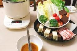 The recipe for homemade hot pot