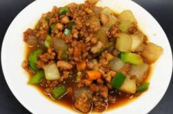 The method of steaming winter melon with minced meat