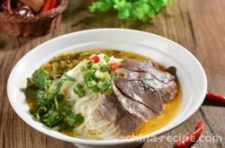 The recipe for lamb vermicelli soup