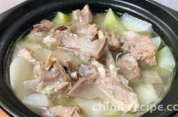 The method of stewing lamb and radish