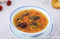 The recipe for Cordyceps Black Chicken Soup