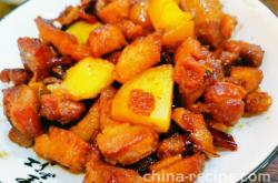 Practice of Braised pork belly with Potatoes