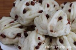 Practice of red bean Steamed rolls