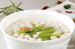 Preparation of Rice-meat dumplings, bamboo fungus and jade belt soup