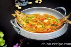 The recipe for making flat pot diaozi fish