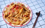 The recipe for braised chicken feet and chicken wings tips