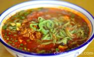 Handmade Method for Spinach Beef Stewed Noodles