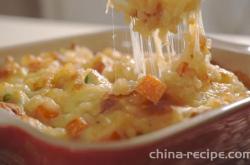 The recipe for baked rice with ham, winter melon, cheese