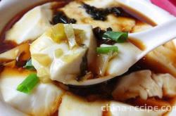 How to make bean curd jelly served with sauce with internal fat