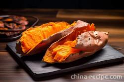 The method of baking sweet potatoes