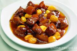 Practice of Braised pork belly with Chestnut