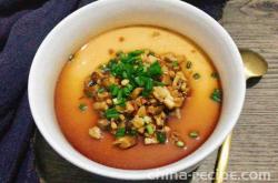 The recipe for minced meat and steamed egg soup