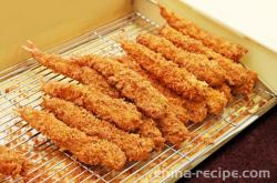 The recipe for juicy fried chicken fillet