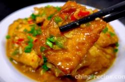 The recipe for frying tofu with a burst of sauce