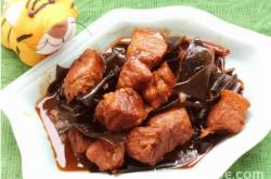 Practice of Braised pork belly with Kelp