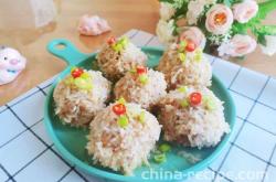 How to make glutinous rice meatballs