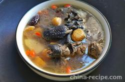 The recipe for black chicken soup