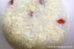 Practice of Fermented Glutinous Rice and Egg Soup