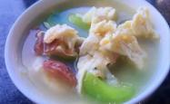 The recipe for homemade luffa egg soup