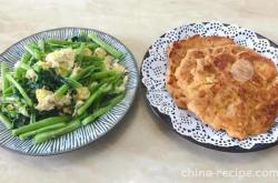 The recipe for stir frying eggs with water spinach