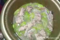 The recipe for making luffa duck soup