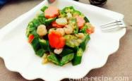 The recipe for stir frying shrimp with okra