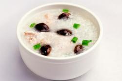 Guangdong style mushroom lean meat Congee