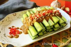 The recipe for sesame sauce cucumber strips