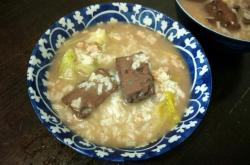 Cantonese style pig red lettuce Congee