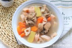 The recipe for rice cooker with lotus root, carrot and pork rib soup