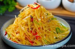 The recipe for refreshing shredded potatoes