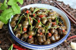 The method of stir frying river snails with perilla