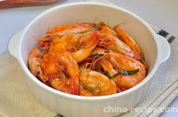 The recipe for braising prawns in oil